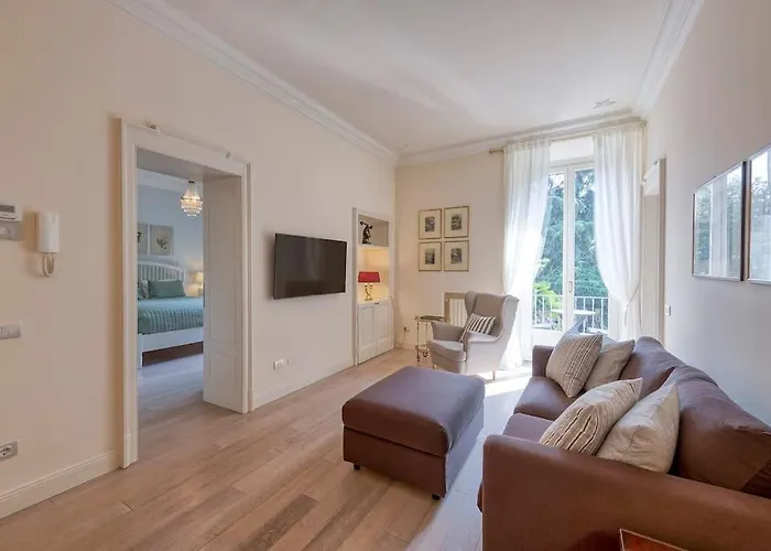 Il Giardino Garden View Apartment